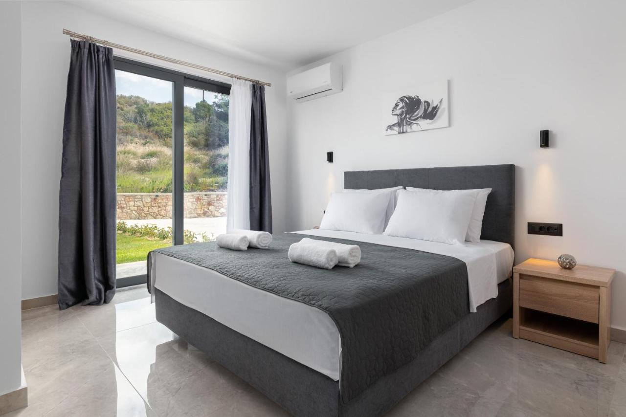 Aiora Luxury Villas Afantou Extérieur photo