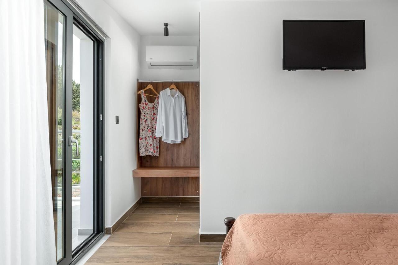 Aiora Luxury Villas Afantou Extérieur photo