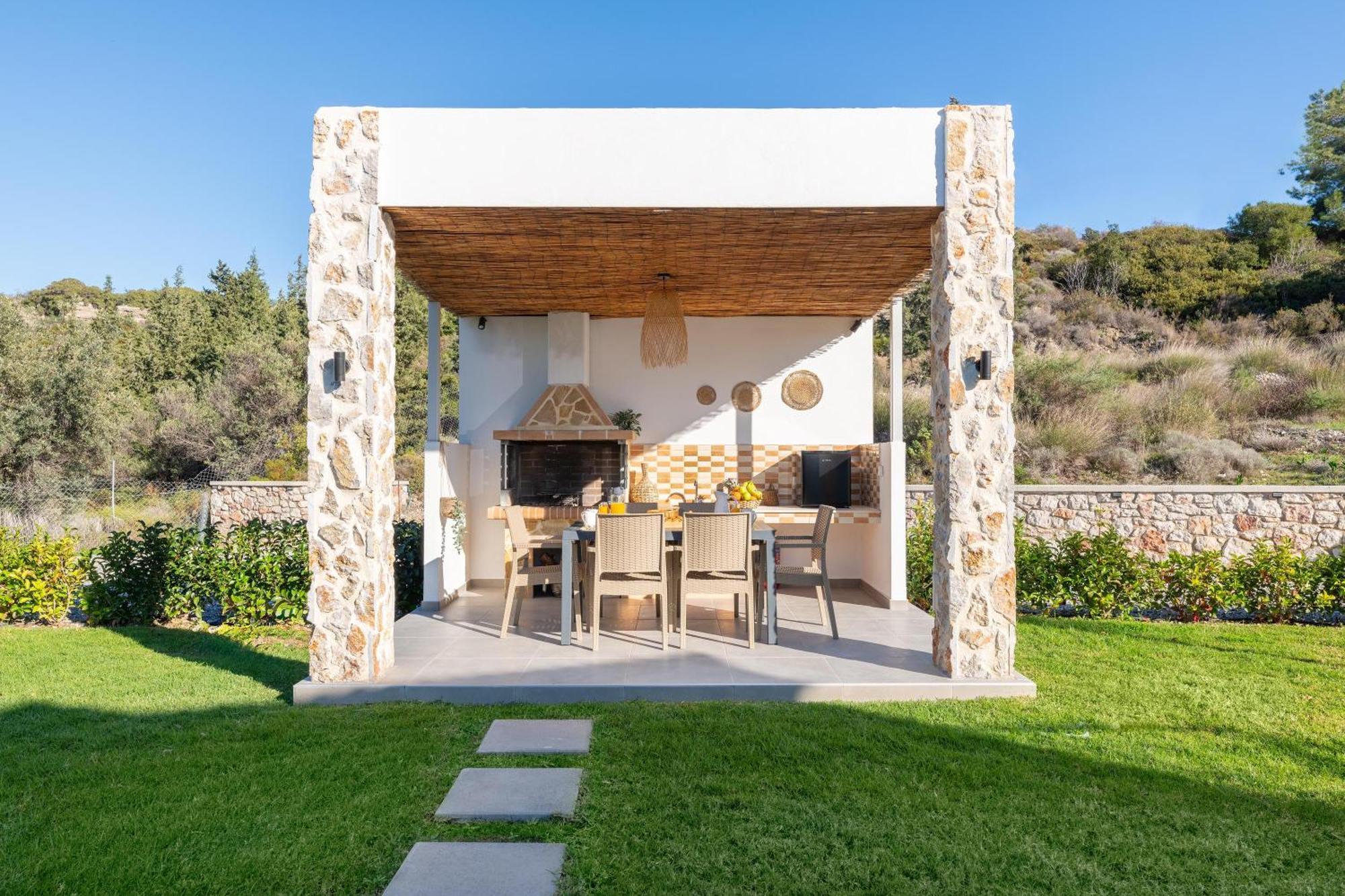 Aiora Luxury Villas Afantou Extérieur photo
