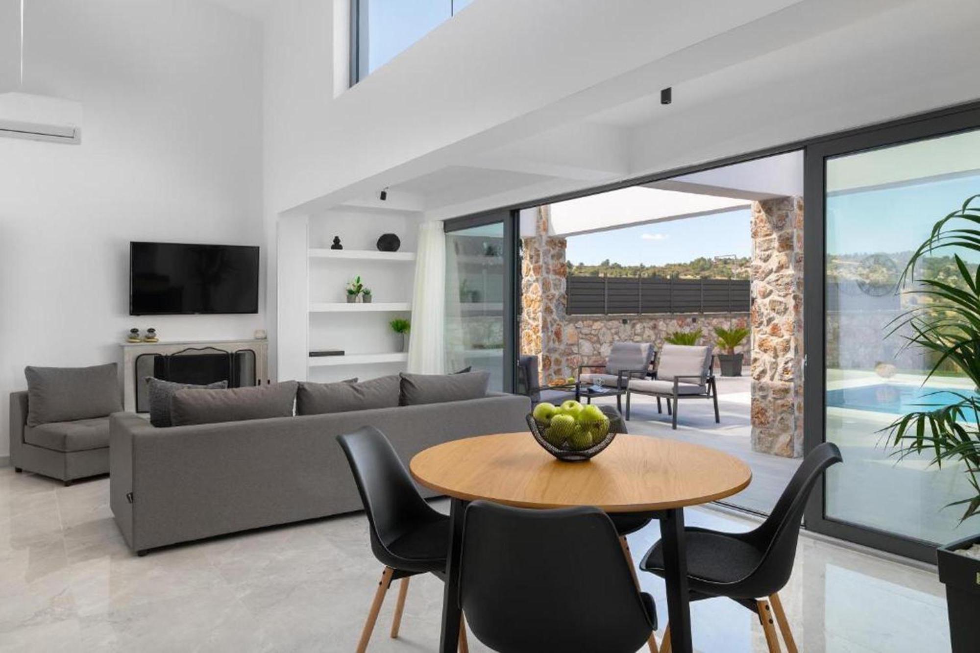 Aiora Luxury Villas Afantou Extérieur photo