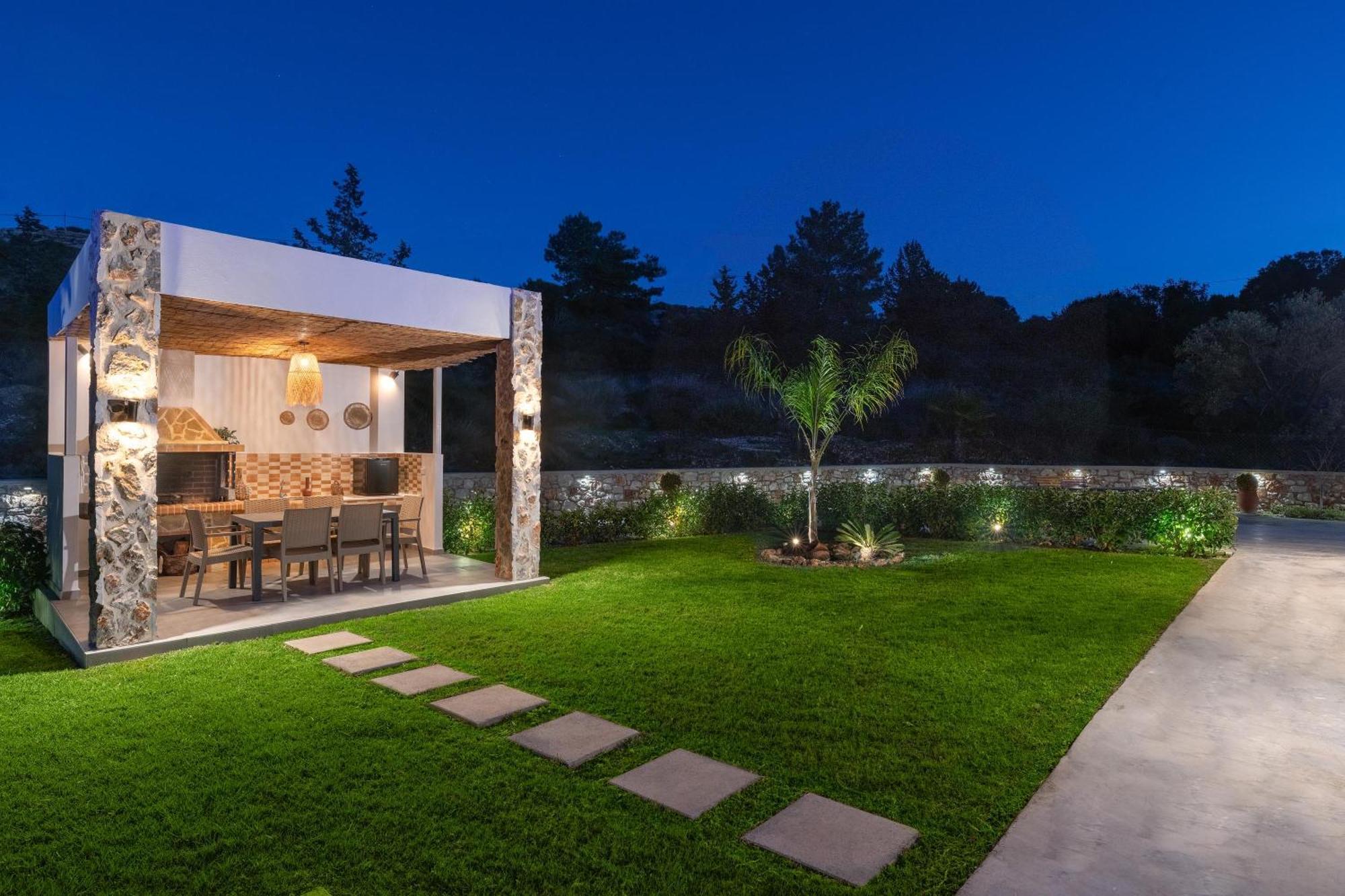 Aiora Luxury Villas Afantou Extérieur photo