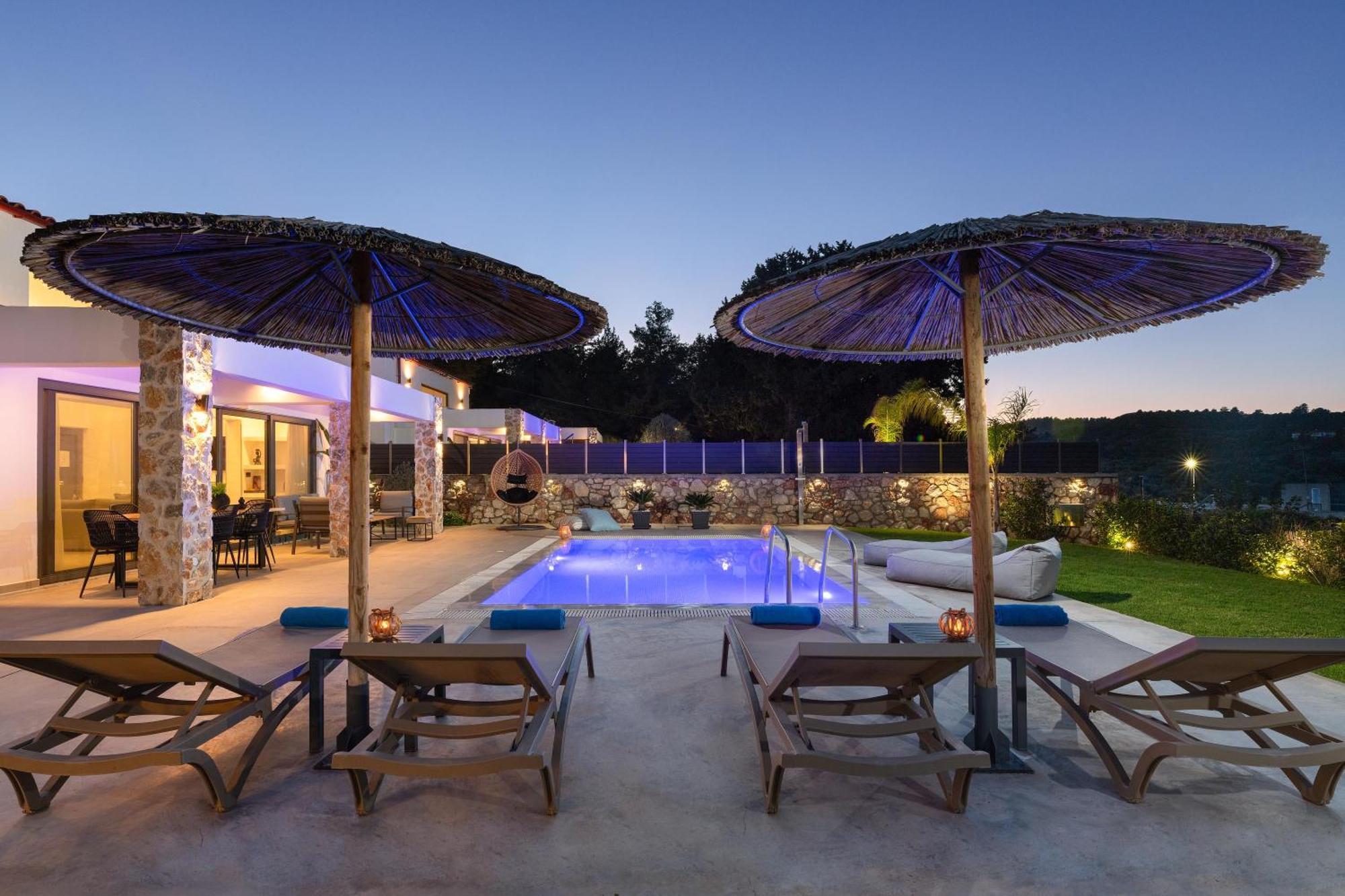 Aiora Luxury Villas Afantou Extérieur photo